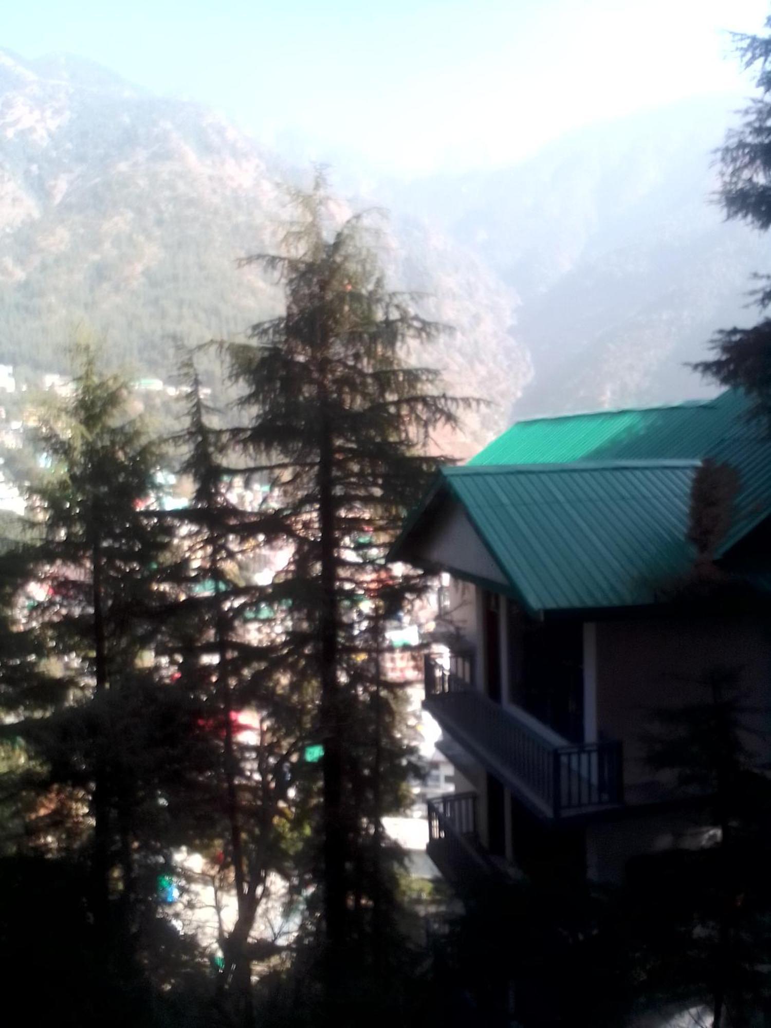 Himalayan Mountain Trekkers And Waterfalls View Hostel McLeod Ganj Eksteriør bilde